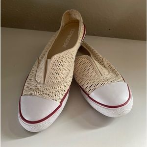 Converse Womens Ctas Cove Slip Low Top Slip On size 6 in White/Cream